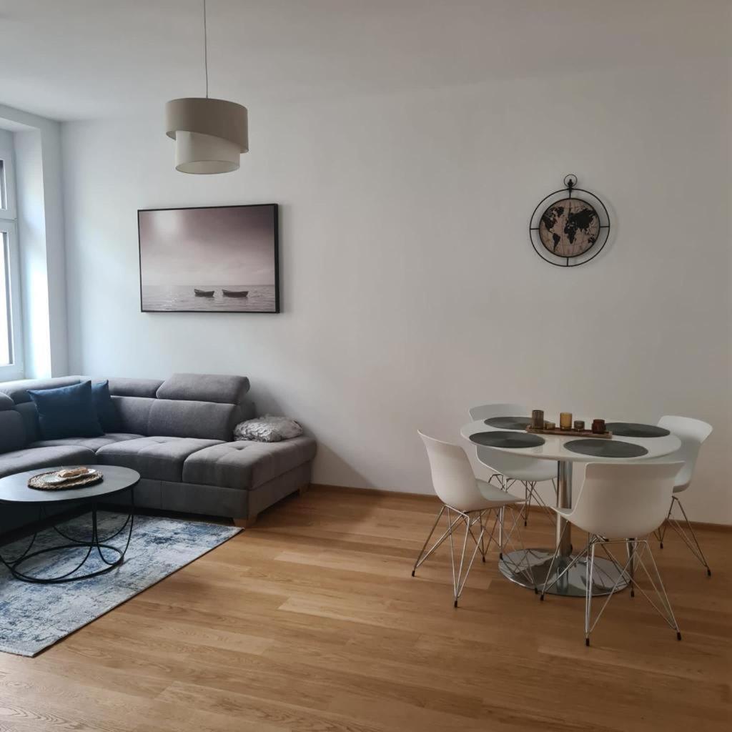Apartamento New Design Penthouse And Viena